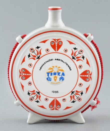 Hollóházi butykos, Nemzetközi Asztalitenisz 1988, jelzett, kopott, m: 19cm