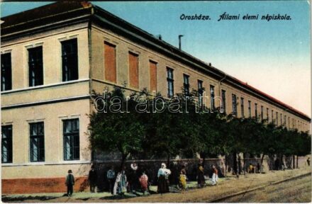 Orosháza, Állami elemi népiskola, piaci árusok