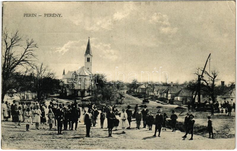 Perény, Perín-Chym; Fő tér, templom. Foto Bierbrunner & Vizi / main square, church (EK)