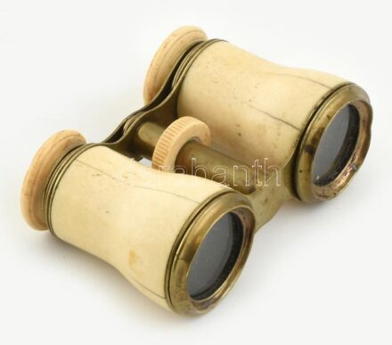 Csont színházi látcső, repedt, sérült. 10cm