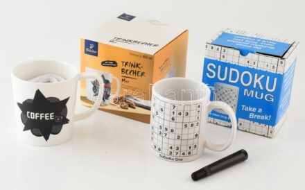2 db bögre: Sudoku, és színváltós bögre, eredeti dobozában