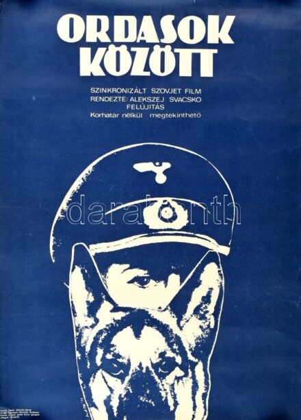 Vegyes plakát tétel, közte filmplakátok (Ordasok között, Lány a szabadcsapatban, Ki van a tojásban?, Legenda, stb.), felcsavarva, gyűrődésekkel, kisebb szakadásokkal, folttal