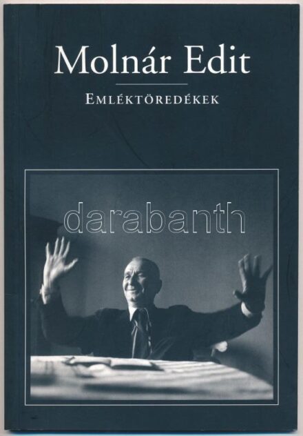 Molnár Edit: Emléktöredékek. Molnár Edit gyűjteményes fotókiállítása. Bp., 2000, Vigadó Galéria. Számos fekete-fehér fotóval. Molnár Edit (1933- ) fotóművész által Nemeskürty István (1925-2015) író, irodalom- és