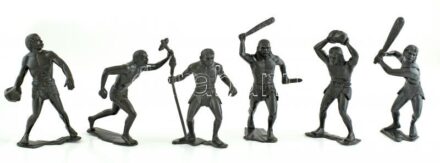 6 db retró szovjet gyártmányú figura (ősemberek), műanyag, m: 13-17 cm