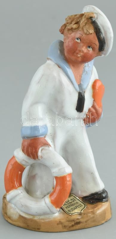 Szécsi kerámia tengerész figura. Kézzel festett, mázas kerámia, jelzett, etikettel is, kopásokkal. m: 15 cm