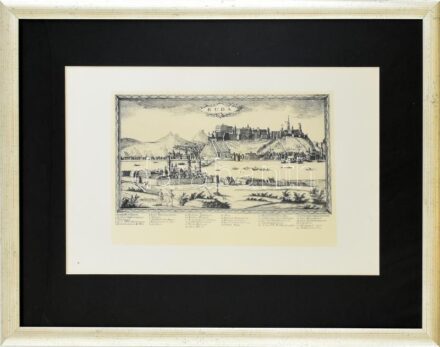 cca 2000 Buda látképe. Régi metszet után készült modern nyomat, papír. Üvegezett, dekoratív fa keretben. 26×39 cm