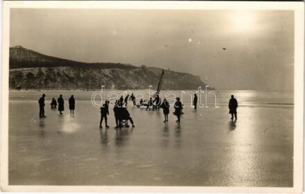 Balaton, téli sportélet, fakutyázás, jégvitorla