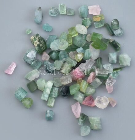 Turmalin, nyers, cca. 75ct