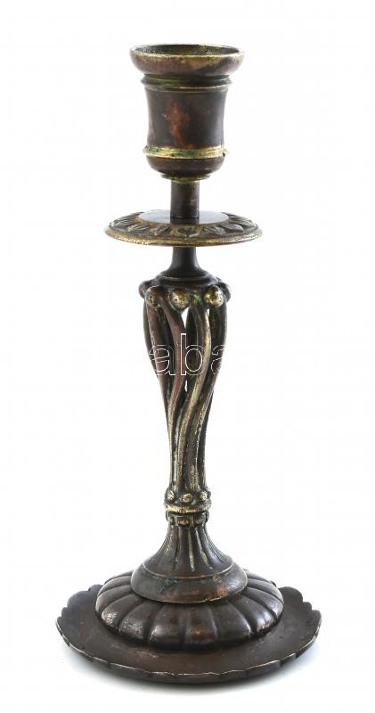 Bronz csavart szárú gyertyatartó, kopott m:20 cm
