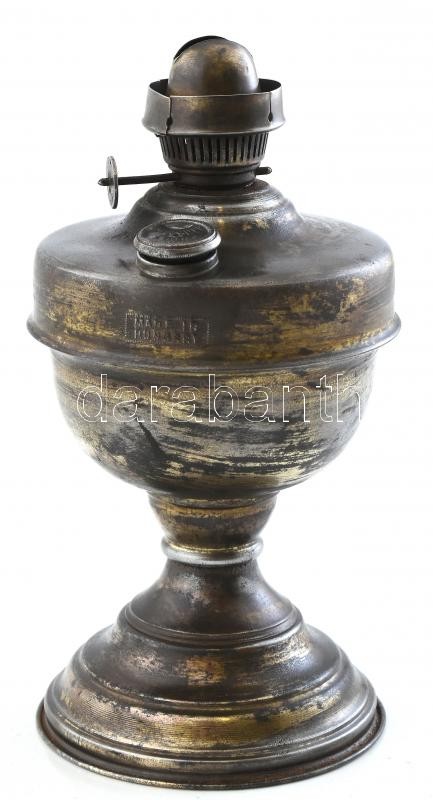 Petroleum lámpa, cilinder nélkül, made in Hungary m: 20 cm