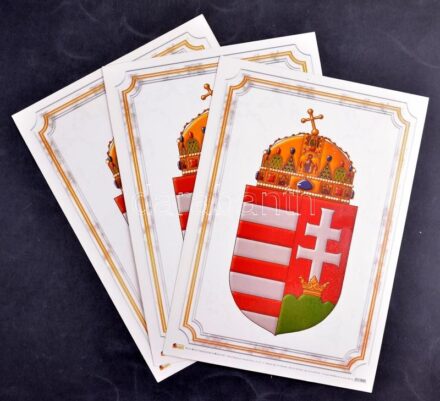 cca 2000 3 db Magyar címer. Tóth Könyvkereskedés és Kiadó Kft. 42,5x30cm