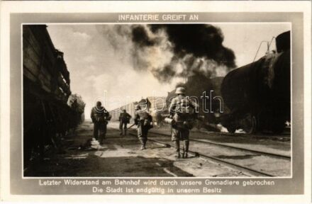 Infanterie greift an. Letzter Widerstand am Bahnhof wird durch unsere Grenadiere gebrochen. Die Stadt ist endgültig in unserm Besitz / WWII German military, infantry attack