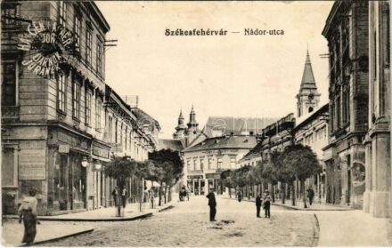 1915 Székesfehérvár, Nádor utca, Juranek Haggenmacher sörcsarnoka, Rudabányai Imre üzlete, Első magyar általános biztosító társaság (ázott / wet damage)