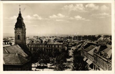 1939 Losonc, Lucenec; látkép zsinagógával. Fenyves Andor kiadása / general view with synagogue