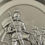 Szent Flórián a tűzoltók védőszentjét ábrázoló ón dísztányér. Jelzett, eredeti dobozában d: 24 cm - Image 2