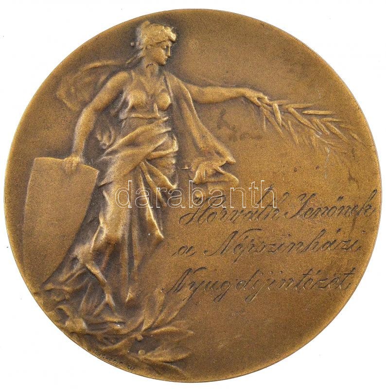 1927. kétoldalas, gravírozott Br emlékérem 'Huguenin' gyártói jelzéssel. 'Horváth Jenőnek a Népszínházi Nyugdíjintézet / János vitéz - emlékül 1927. dec. 31.' (50mm) T:2