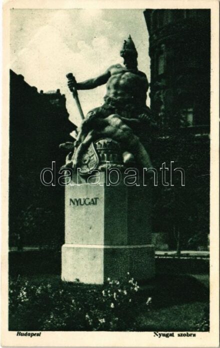 Budapest V. Szabadság tér, Irredenta szobor: Nyugat / Hungarian irredenta propaganda