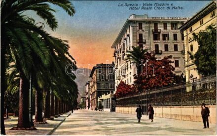 La Spezia, Viale Mazzini e Hotel Reale Croce di Malta / street view, hotel (fl)