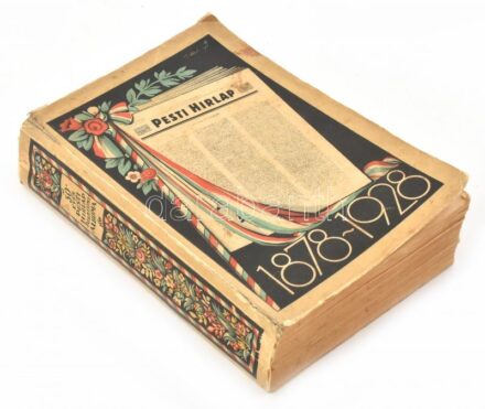 1928 Az 50 éves Pesti Hirlap jubileumi albuma 1878-1928. Bp., 1928, Légrády Testvérek, 1072 p. Szövegközi és egészoldalas képekkel rendkívül gazdagon illusztrált. A borító Végh Gusztáv munkája. Kiadói egészvászon-kötés, kissé