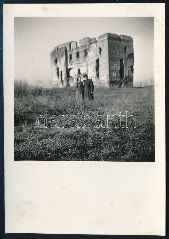 cca 1940 Kisvárda, várrom, fotó, 9×6 cm