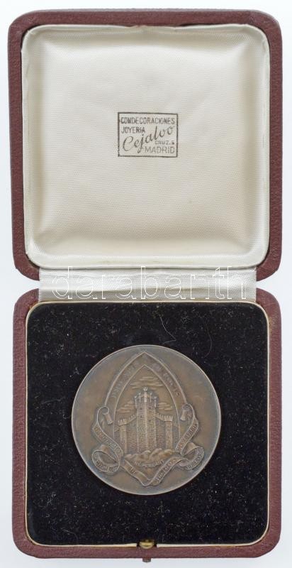 Spanyolország DN 'Érdemérem / Kastélyok napja' jelzetlen Ag díjérem 'EXCMO. SR. D. LASZLO GERO' eredeti gyártói 'Cejalvo' tokban (50mm) T:1- Spain / Zaragoza ND 'Merit medal / Castles Day (PREMIO AL MERITO / DIA DE LOS CASTILLOS)' Ag award - Image 3