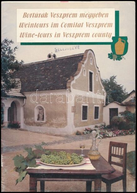 Bortúrák Veszprém megyében. Weintours in Comitat Veszprém. Wine-tours in Veszprem county. Veszprém, én.,Veszprém Megyei Vállalkozási Központ. Benne 1995-ös balatoni személyhajó menetrenddel. Kiadói papírkötés, volt könyvtári