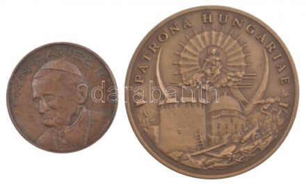 Bozó Gyula (1913-2004) 1986. 'Patrona Hungariae / 300 éve szabadult fel Pécs a török hódoltság alól 1543-1686' Br emlékérem (70mm) + Lengyelország 1982. 'Jasna Góra 1932-1982 / II. János Pál' Br emlékérem (45mm) T:1-,2