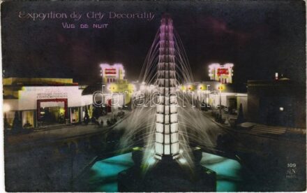 Paris, Exposition des Arts Décoratifs. Vue de Nuit / Exhibition of Decorative Arts, view at night