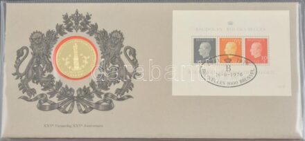 Belgium 1976. 'Baldvin trónralépésének 25. évfordulója' kétoldalas, aranyozott Ag emlékérem emlékblokkal felbélyegzett borítékban, bélyegzéssel, műbőr mappában T:PP Belgium 1976. '25th anniversary of Baudouin's accession to the
