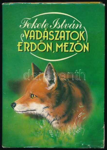 Fekete István: Vadászatok erdőn, mezőn. Bp., 1987, Mezőgazdasági Kiadó. Első kiadás. Kiadói egészvászon-kötés, kissé szakadt kiadói papír védőborítóban.