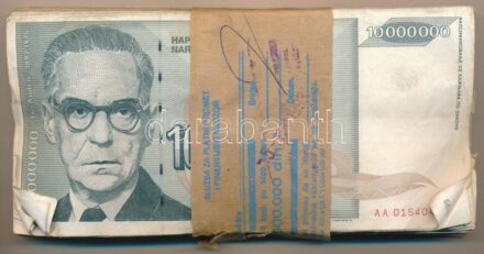 Jugoszlávia 1993. 10.000.000D (100x) eredeti, nem saját banki kötegelővel T:III Yugoslavia 1993. 10.000.000 Dinara (100x) in original, not the own wrapper C:F Krause P#122