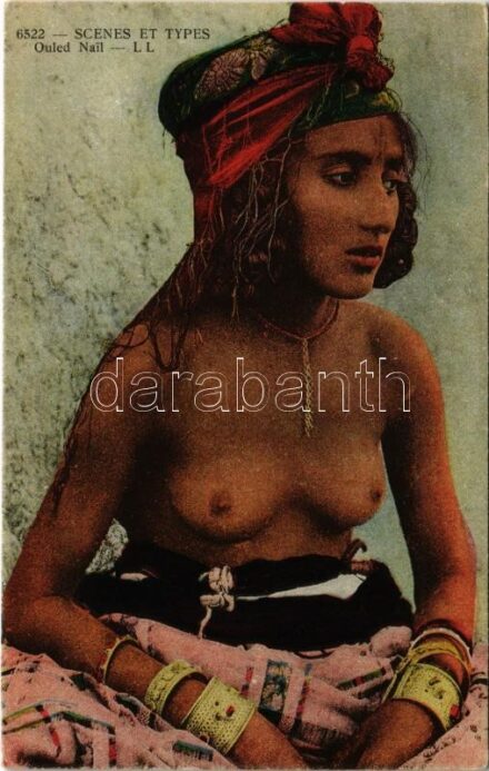 Scenes et Types. Ouled Nail / half-naked Arab woman