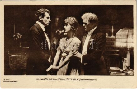 Gunnar Tolnaes und Zanny Petersen i. 'Das Himmelschiff' Photochemie Berlin (szakadás / tear)