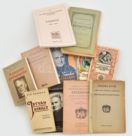 12 db piarista szerzőktől származó, ill. piarista témájú kiadvány (Balanyi György: Calasanzi Szent József élete; Jelenits István 2 könyve; Sík Sándor 3 könyve; A magyar kegyestanítórend budapesti gimnáziumának értesítője az
