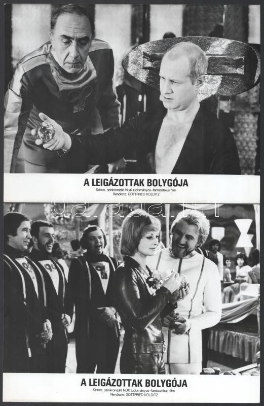 cca 1976 ,,Leigázottak bolygója' című NDK tudományos - fantasztikus film jelenetei és szereplői, 15 db vintage produkciós filmfotó, ezüst zselatinos fotópapíron, a használatból eredő (esetleges) kisebb hibákkal, 18x24 cm - Image 2