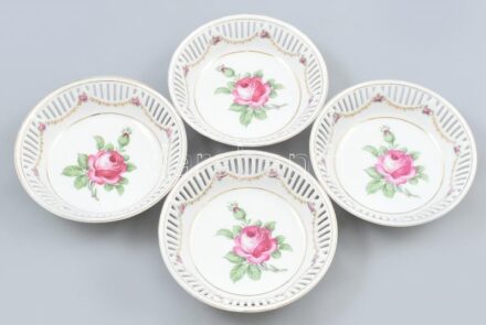 4 db matricás porcelán tálka, jelzés nélkül, kopásnyomokkal, d: 13 cm