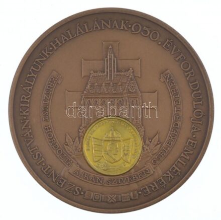 Bozó Gyula (1913-2004) 1988. 'Szent Jobb országjárása / Szent István halálának 950. évfordulója' bronz emlékérem, aranyozott 'II. János Pál pápa látogatása 1991. aug. 16-19' rátéttel (70mm) T:1- ph.