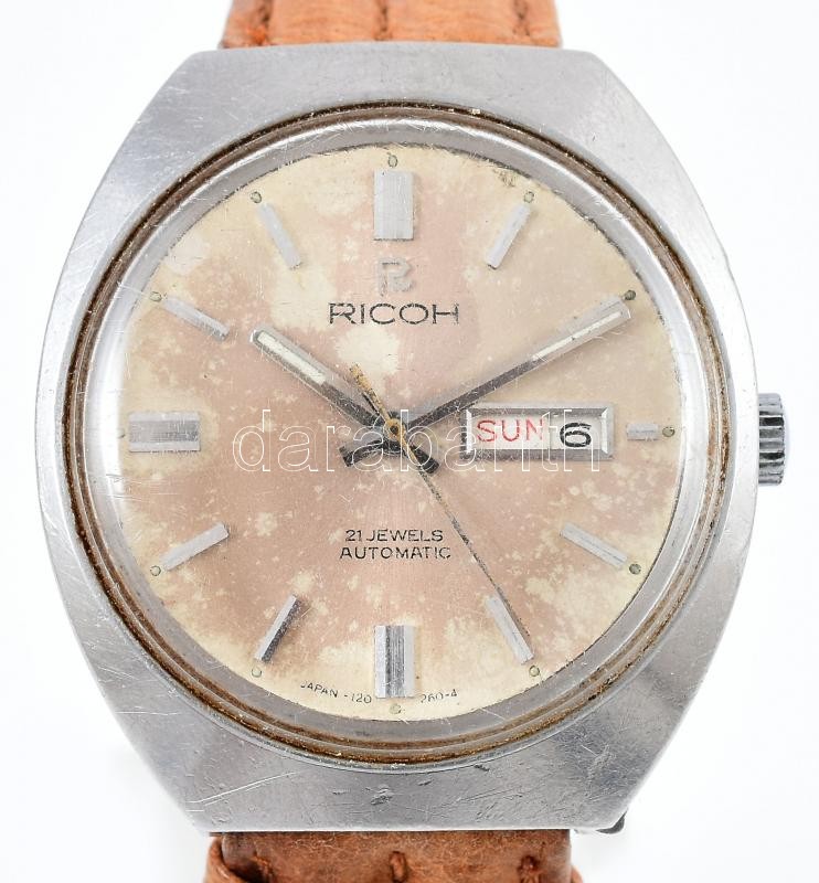 Ricoh automata karóra, működik, kopásokkal, apró karcokkal, bőr szíj, d: 40 mm