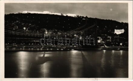 Budapest, Éjszakai dunai látkép, Citadella, Szt. Gellért szobor