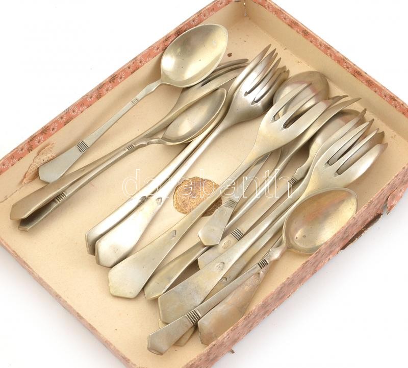 Vegyes alpakka evőeszközök, többségében jó állapotban - Image 2