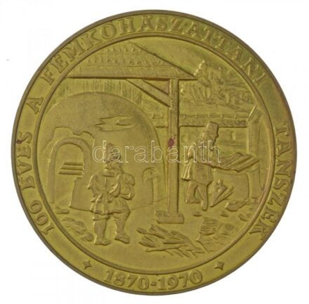 Kovács Dezső (1921-) 1970. 'Schréder Rezső / 100 éves a Fémkohászattani Tanszék 1870-1970' aranyozott bronz emlékérem (55mm) T:1-