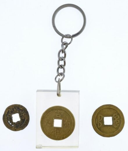 Kínai Császárság 3xklf érmetétel, egyik kulcstartóvá megcsinálva T:2-3 Chinese Empire 3xdiff coin lot, one made to a keychain C:XF-F
