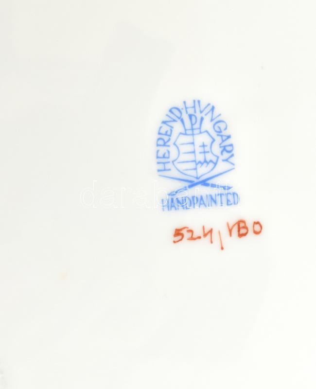 2 db Herendi Viktória mintás lapos tányér, kézzel festett porcelán, kopásnyomokkal, jelzett, d: 26cm - Image 3