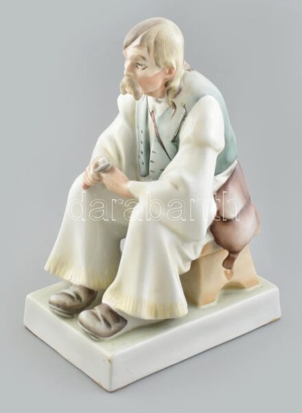 Zsolnay porcelán szalonnázó paraszt, kézzel festett, jelzett, hibátlan, m: 35 cm