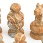 Ónix-achát sakkfigura készlet, hiánytalan, néhány kisebb sérüléssel - Image 2