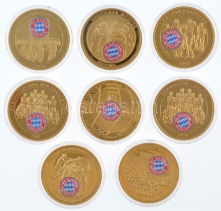 Németország ~2018. 'A Bayern München bajnoki címei' 8db-os aranyozott fém emlékérem-tétel, multicolor rátéttel T:PP Germany ~2018. 'Teams of the Bayern München' 8pcs gilt metal medallion lot, with multicolor inlay C:PP
