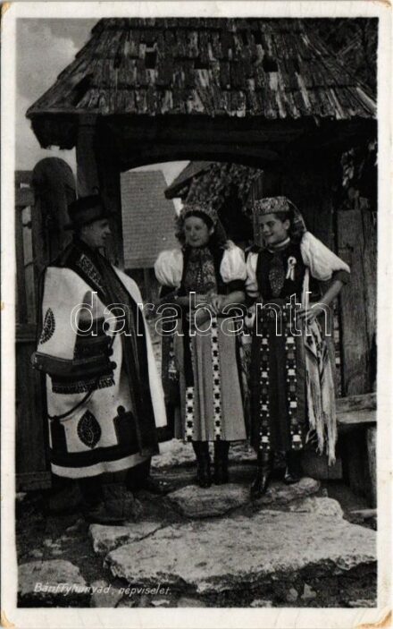 1942 Bánffyhunyad, Huedin; népviselet / Transylvanian folklore