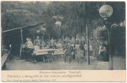 Diósgyőr-Vasgyár (Miskolc), Pereces bányatelep, vendéglő kertje. Lövy József fia (László Adolf) kiadása 6873. (EK)