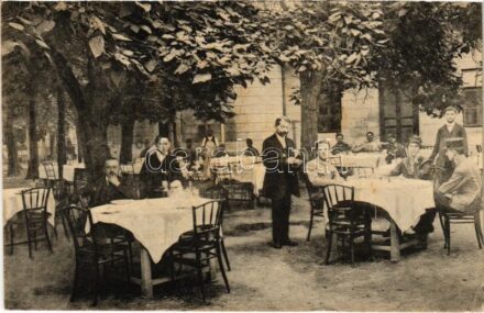 1943 Barcs, Dráva szálló kerthelyisége (EK)