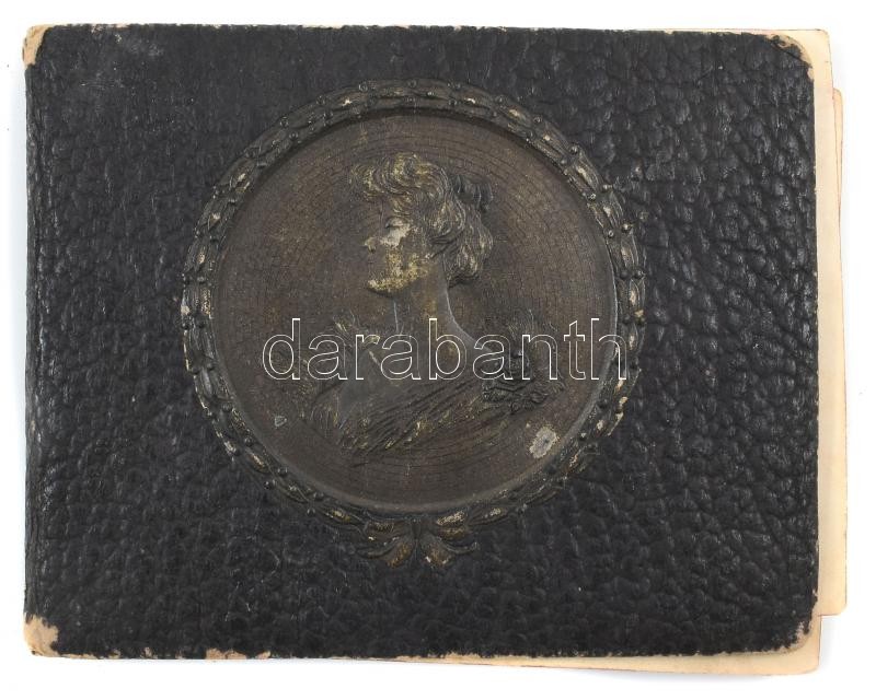 cca 1925-32 Emlékkönyv sok bejegyzéssel, több rajzzal, díszes dombornyomott, kopott kötésben, néhány lap kijár, 13x16,5 cm - Image 3